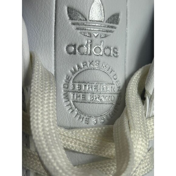 Adidas Unisex Samba OG Shoe in White Metallic Silver - Sz 8.5M / 9.5W - New - Picture 8 of 16